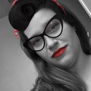 Meet your Posher, Josie